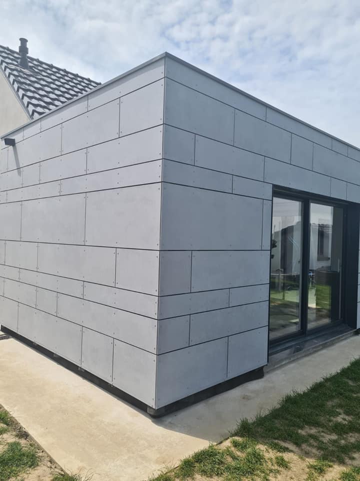  Extension Ossature Bois avec Bardage Tectiva Eternit et Velux Coupole à Vendin-le-Vieil - 62880